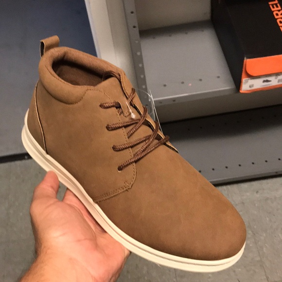 Perry Ellis Hampton Tan 